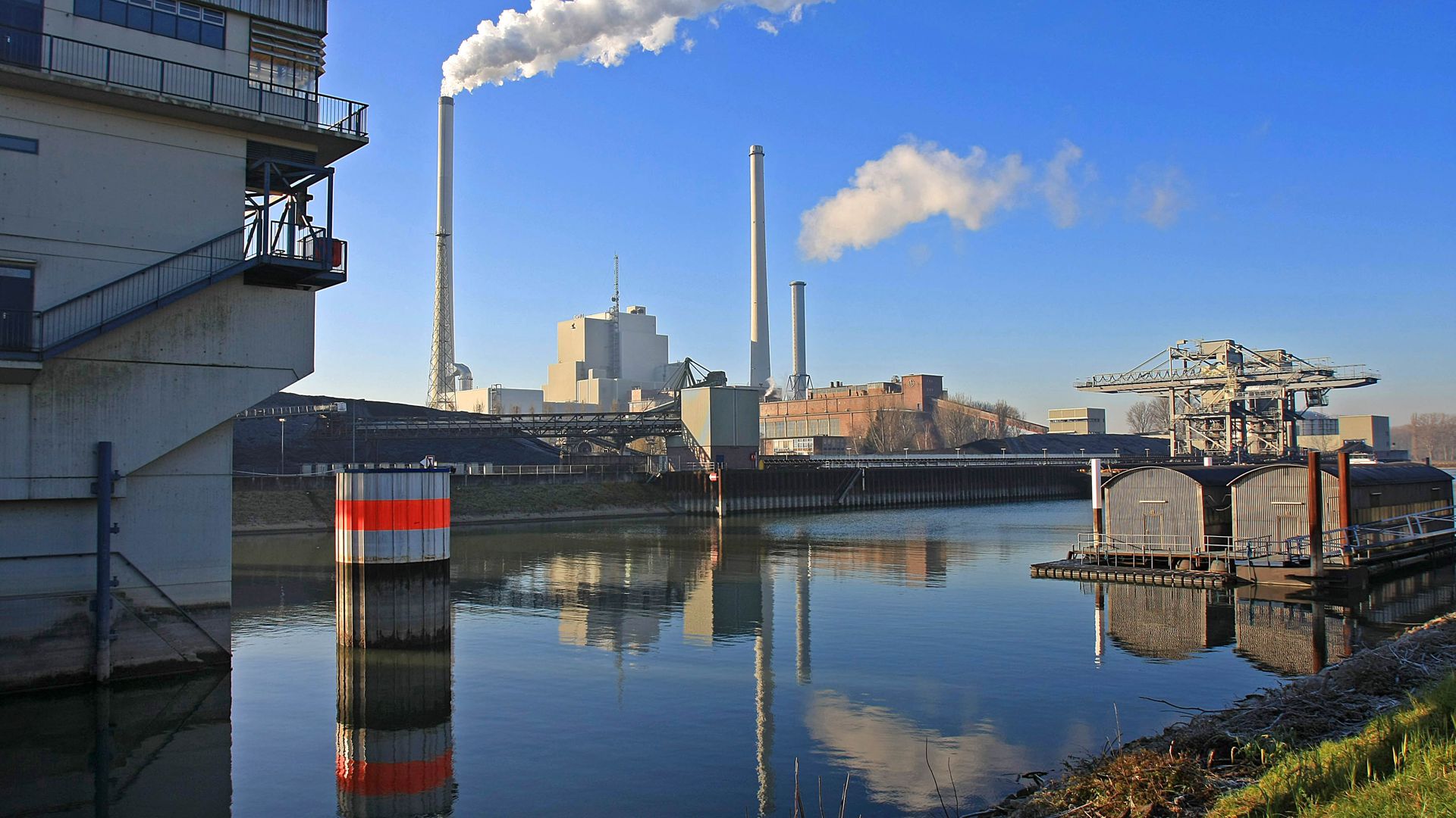 Am Rheinhafen Karlsruhe soll ein Wasserstoff-Hub entstehen, daran arbeiten mehrere Firmen und Forschungseinrichtungen der Region. 