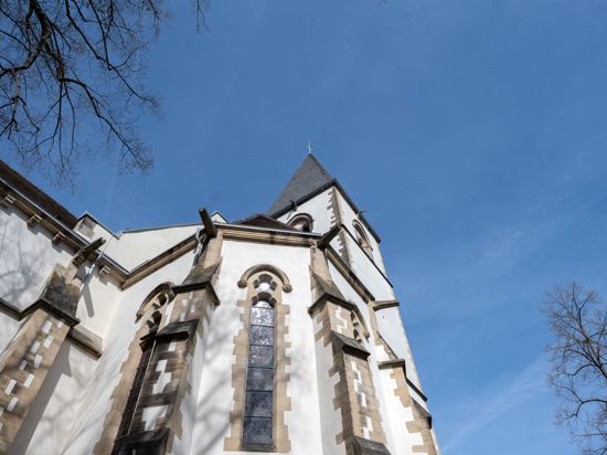 Vor 125 Jahren (1897) wurde die alt-katholische Auferstehungskirche nach den Plänen des Architekten Carl Schäfer in der Weststadt nahe des Mühlburger Tors fertiggestellt.