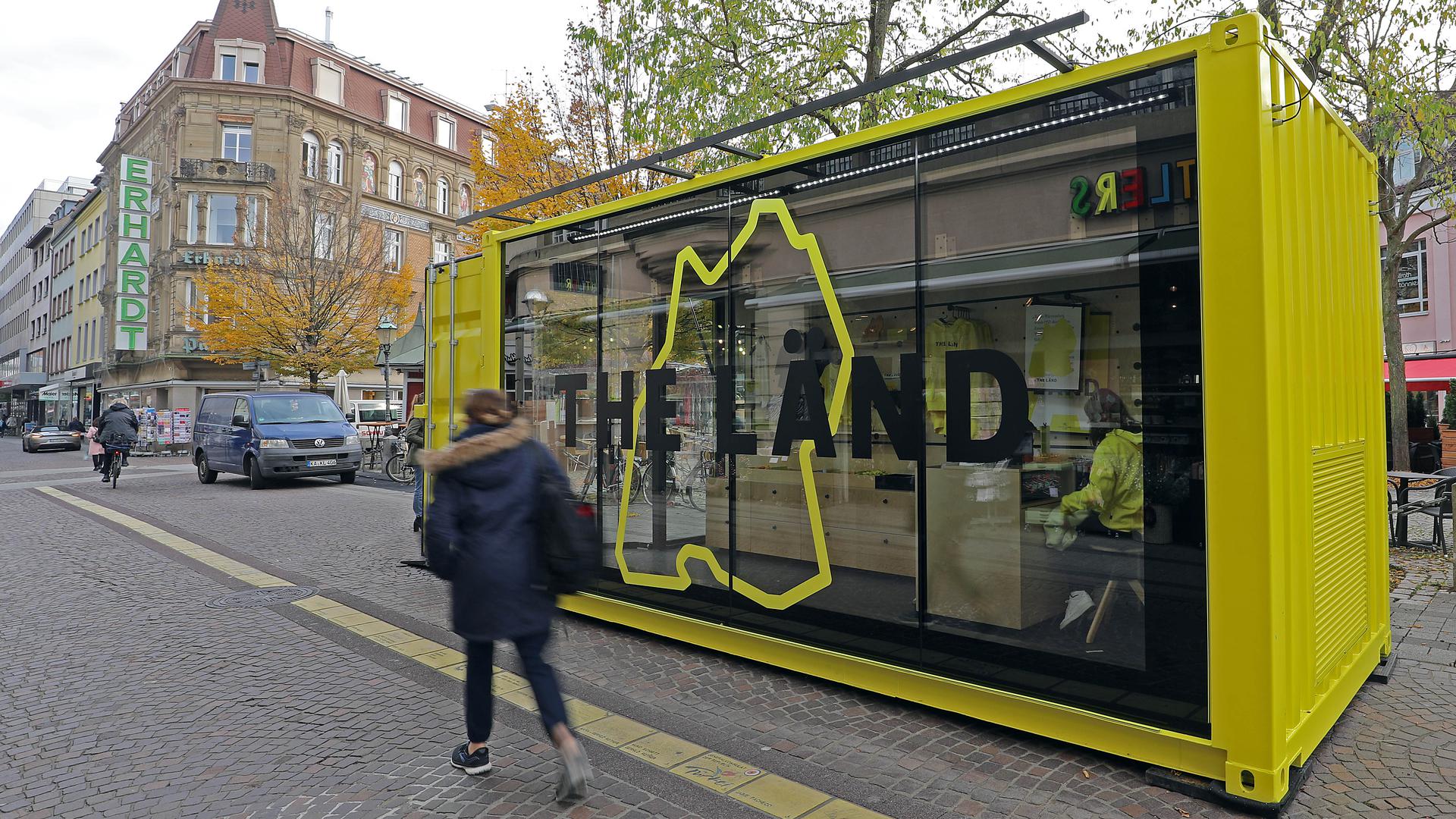 Der Pop-up-Store zur Imageaktion der Landesregierung „The Länd“ auf dem Ludwigsplatz in Karlsruhe