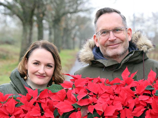 Am 21.12.2022 bereiten Linda Helbling und Jörg Zimmermann erneut ihr gemeinsames Projekt „Weihnachten nicht alleine" vor.