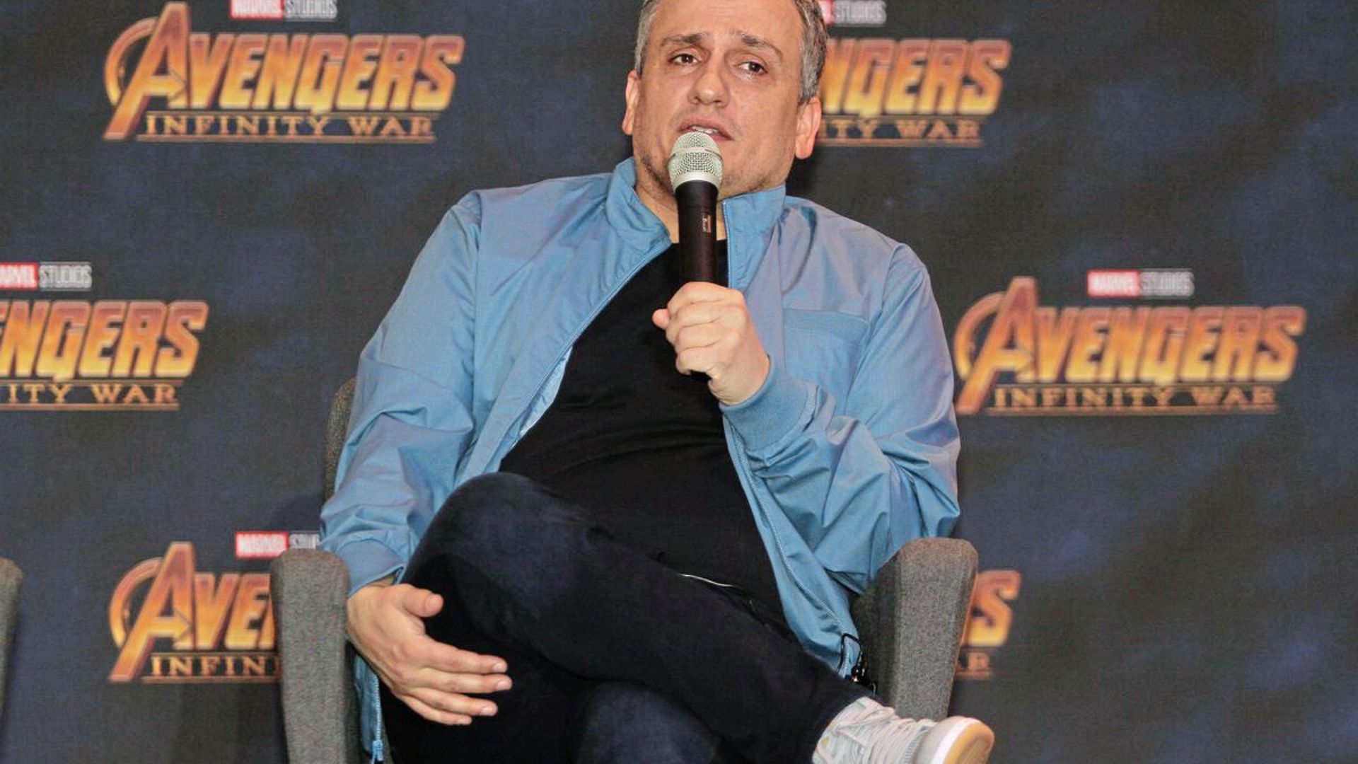 Regisseur Joe Russo geht mit "Avengers 4" in die nächste Runde. Ebenfalls verantwortlich bei den Dreharbeiten war sein Bruder Anthony Russo.