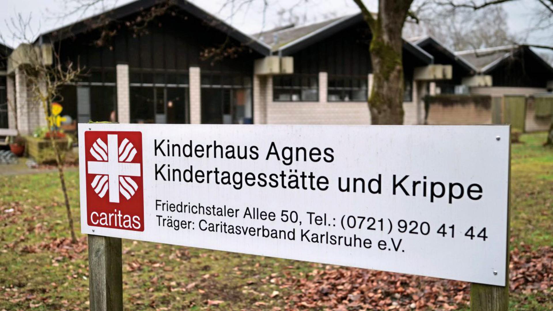Bis Sommer 2022 dürfen die 90 Kinder von St. Agnes im Waldheim bleiben. Danach muss die Caritas das Gebäude räumen.