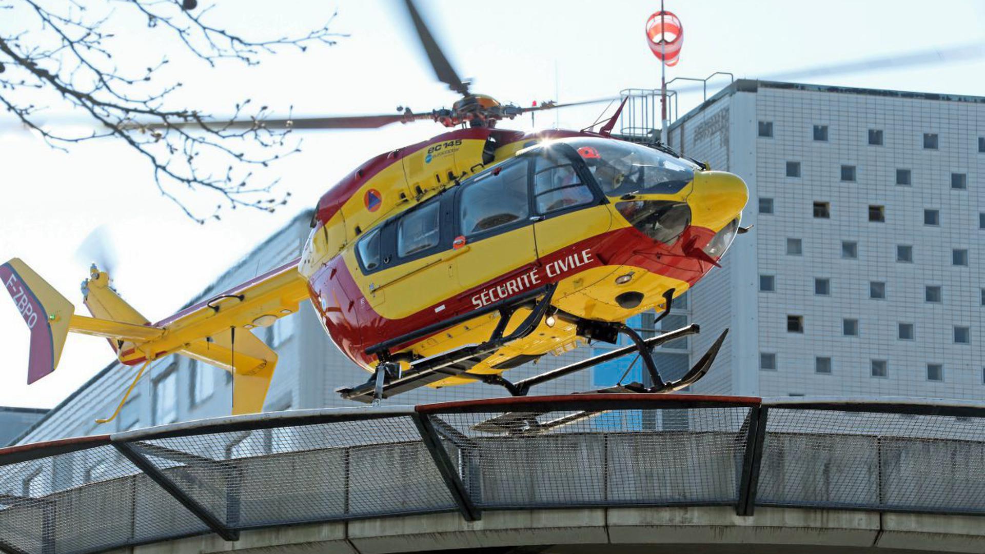 Die drei Corona-Patienten aus Frankreich sind mit dem Hubschrauber in Karlsruhe gelandet.