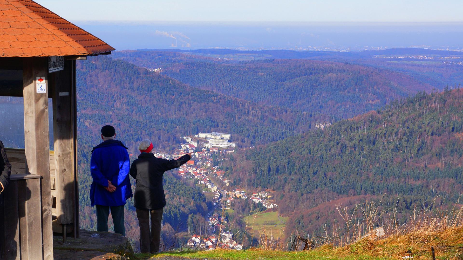 Blick von der Schweizerkopfhütte auf Bad Herrenalb Tourismus Bad Herrenalb, Schwarzwald 