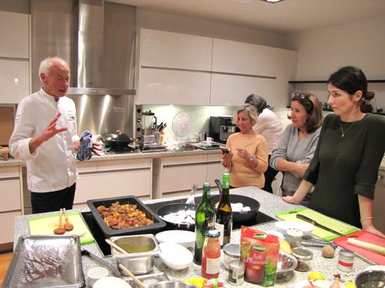 Die Teilnehmer beim Kochen mit Thomas Fruhen 