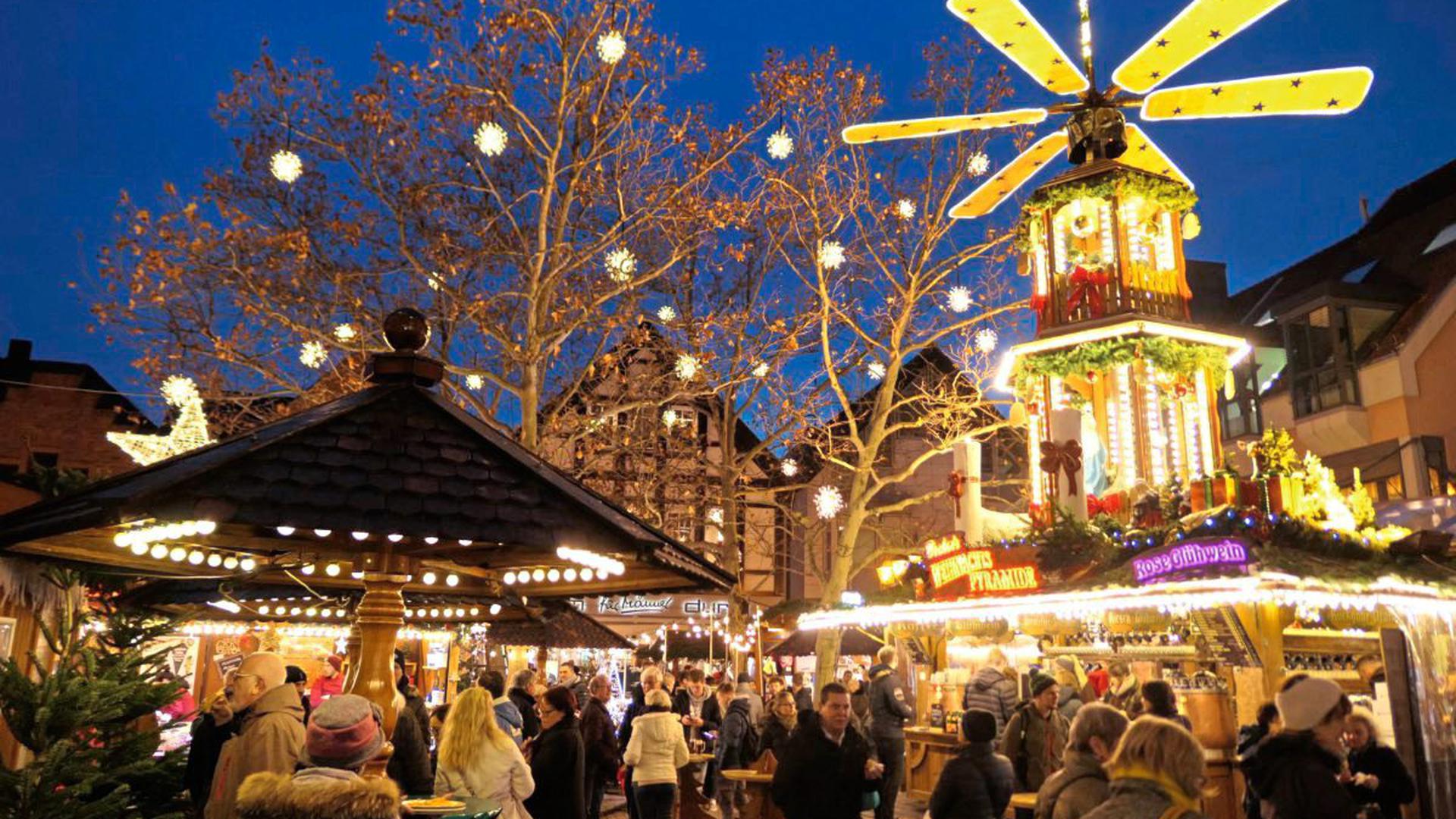 Lichterglanz in der Ettlinger Altstadt: Am 28. November öffnet der Sternlesmarkt.
