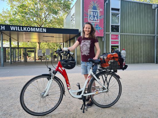 Fast 70 Kilometer fuhr BNN-Mitarbeiterin Julia Weller mit dem Fahrrad zur Bundesgartenschau nach Mannheim – ohne größere Vorbereitung.