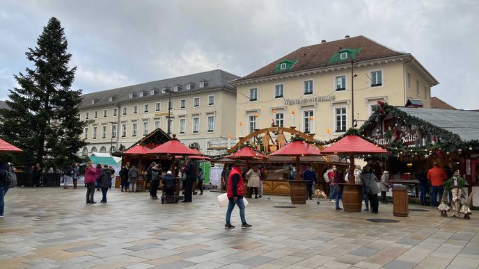 Weihnachtsmarkt Karlsruhe Marktplatz