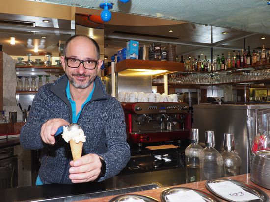 Nur noch bis Sonntag ist das Eiscafé Cortina in der östlichen Kaiserstraße geöffnet. Claudio Doimo und seine Familie verabschieden sich.