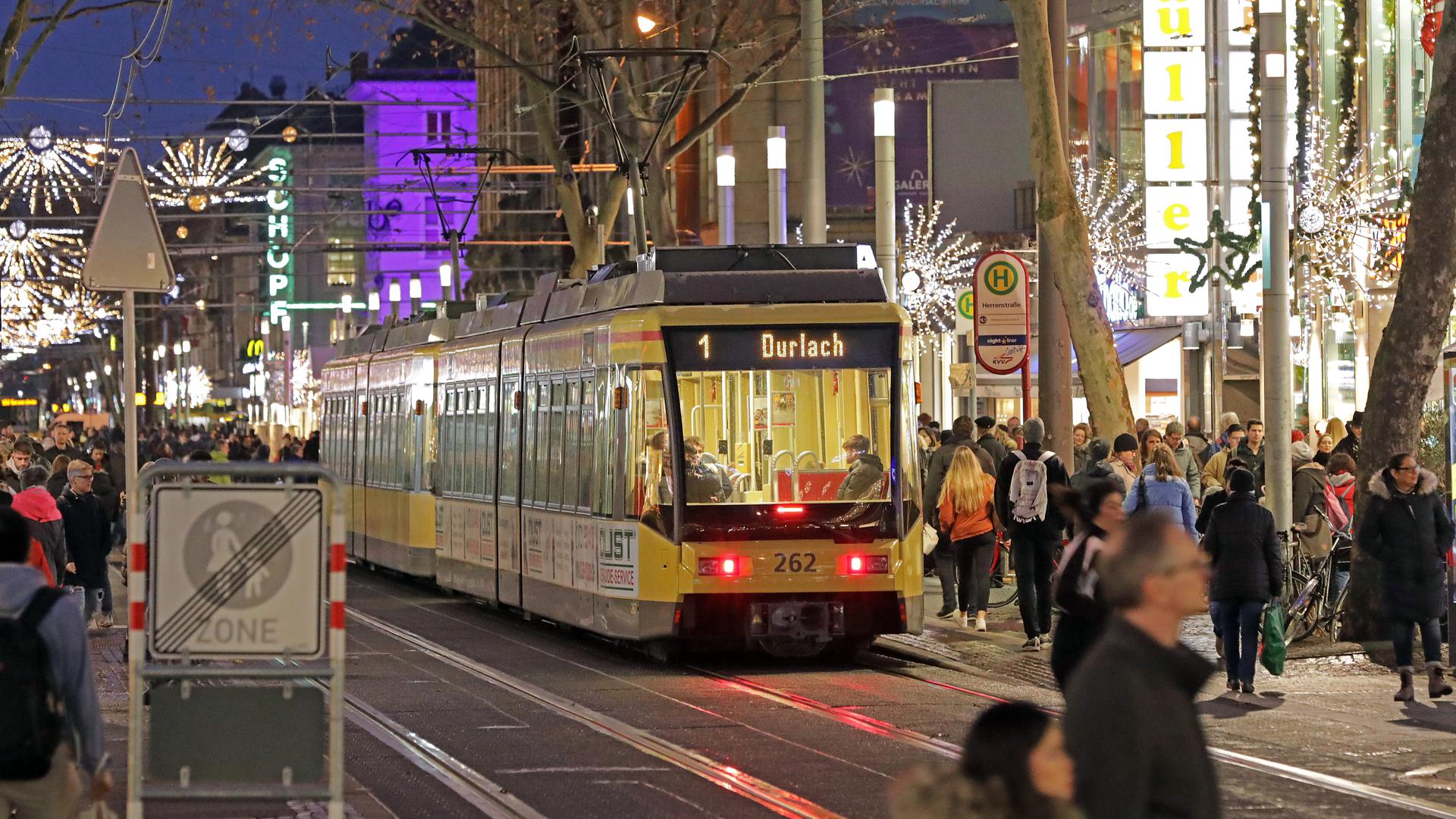 Freie Fahrt: An den vier Samstagen im Advent 2019 konnten die Bürger Busse und Bahnen kostenlos nutzen. 
