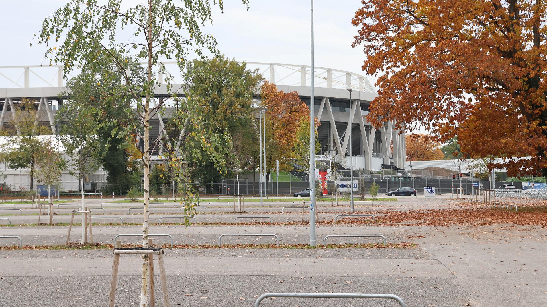  Birkenparkplatz beim KSC-Stadion