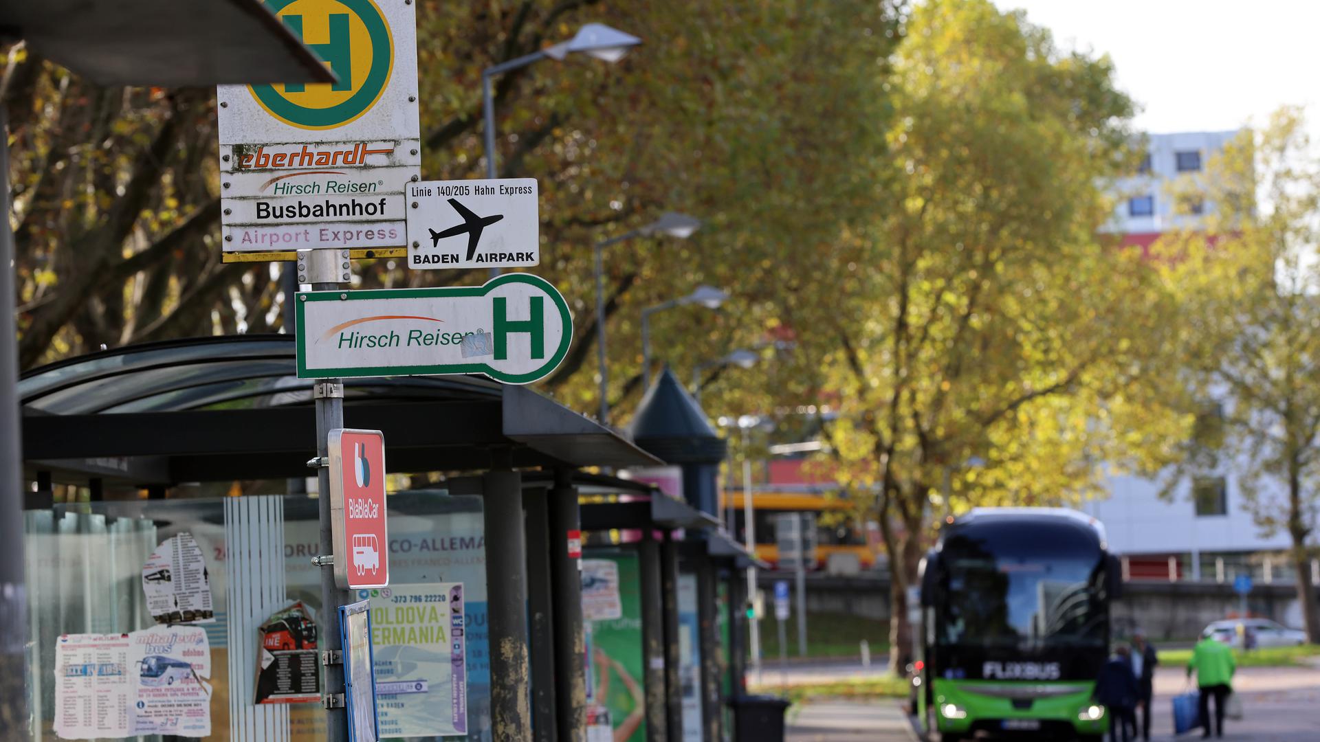 Zukunft des Busbahnhofs: Nach Ansicht der FDP-Fraktion im Gemeinderat braucht der Fernbusstopp ein neues Konzept. Die Reisenden sollen demnach von mehr Komfort profitieren.
