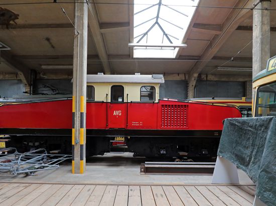 Technik-Fossil: Die 1910 gebaute E-Lok 2 war in der Frühzeit der Elektrifizierung im Albtal unterwegs. Jahrelang stand sie als Denkmal am Albtalbahnhof.  