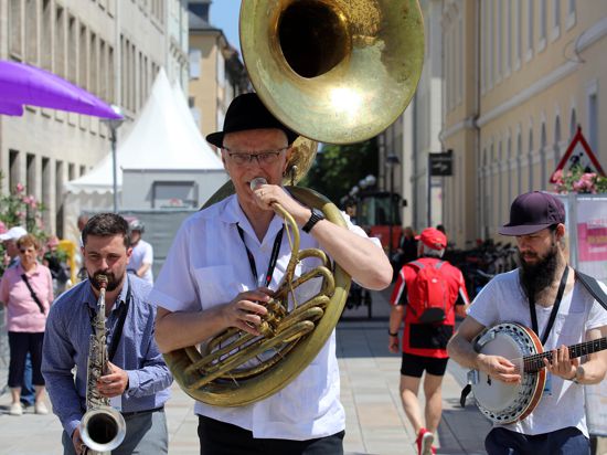 Viele Attraktionen: Beim „Fest der Sinne“ gibt es Aktionen an allen zentralen Plätzen in der Stadt. Auch Musik-Acts wie die Combo „Vier Männer von Welt“ werden zu erleben sein.