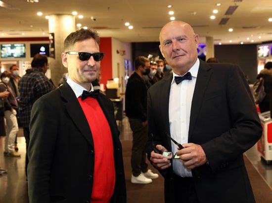 Tilo und Siggi bei der Premiere des neuen James-Bond-Films