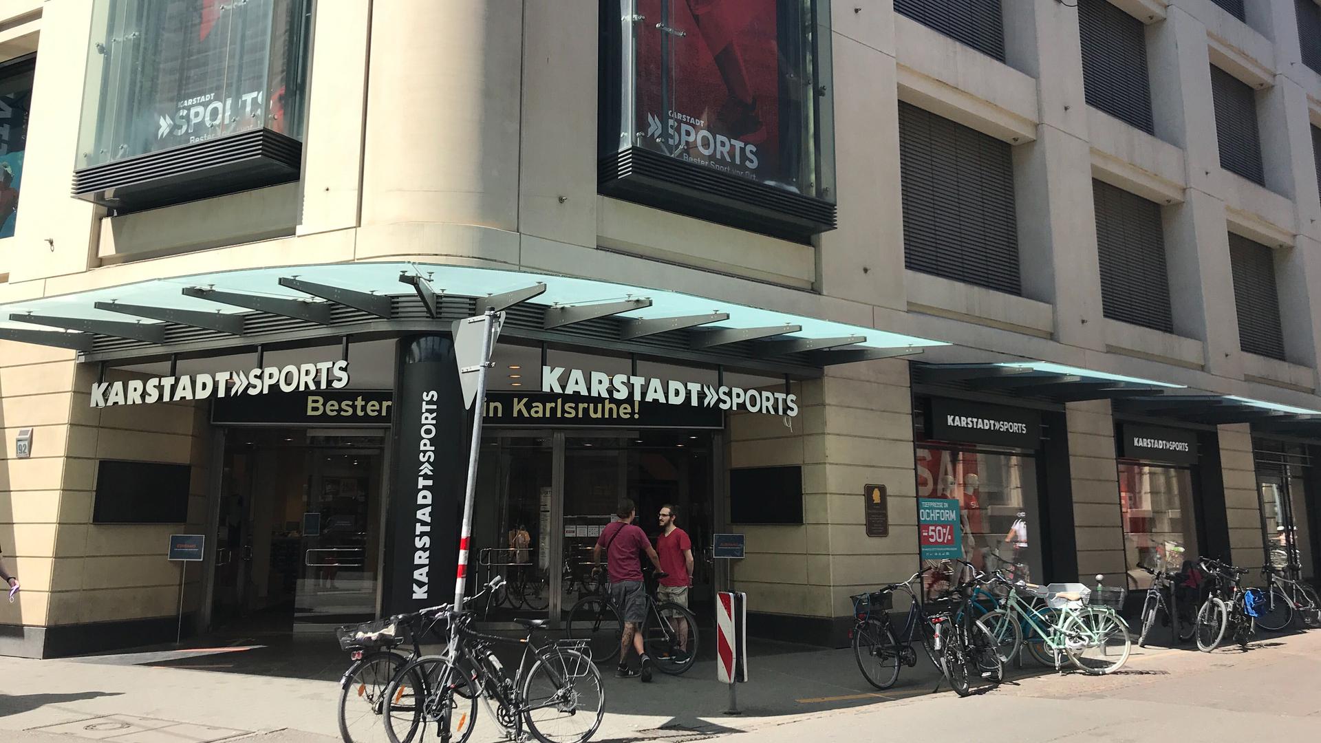 Karstadt Sports in Karlsruhe soll noch 2020 zu Sportscheck werden.