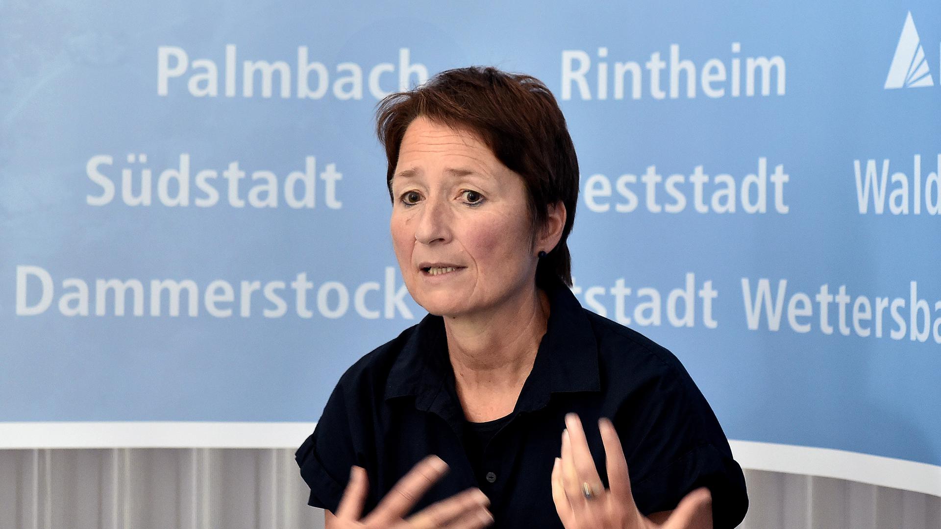 Bettina Lisbach (Grüne) ist Umweltbürgermeisterin der Stadt Karlsruhe. Sie hat Landwirtschaftsplanung und Geoökologie studiert und saß 2016 bis 2019 im baden-württembergischen Landtag.