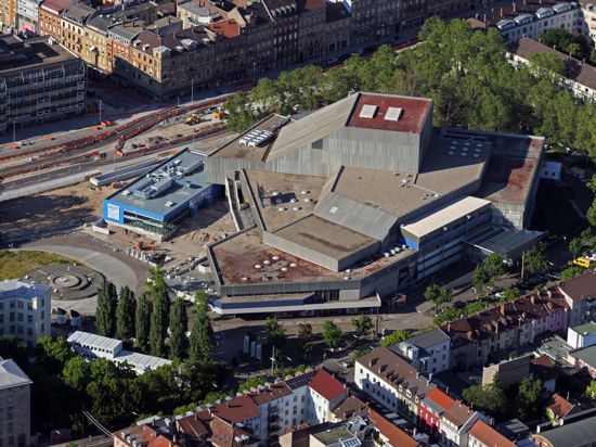 Luftbild vom 31.05.2021 Karlsruhe
Badisches Staatstheater