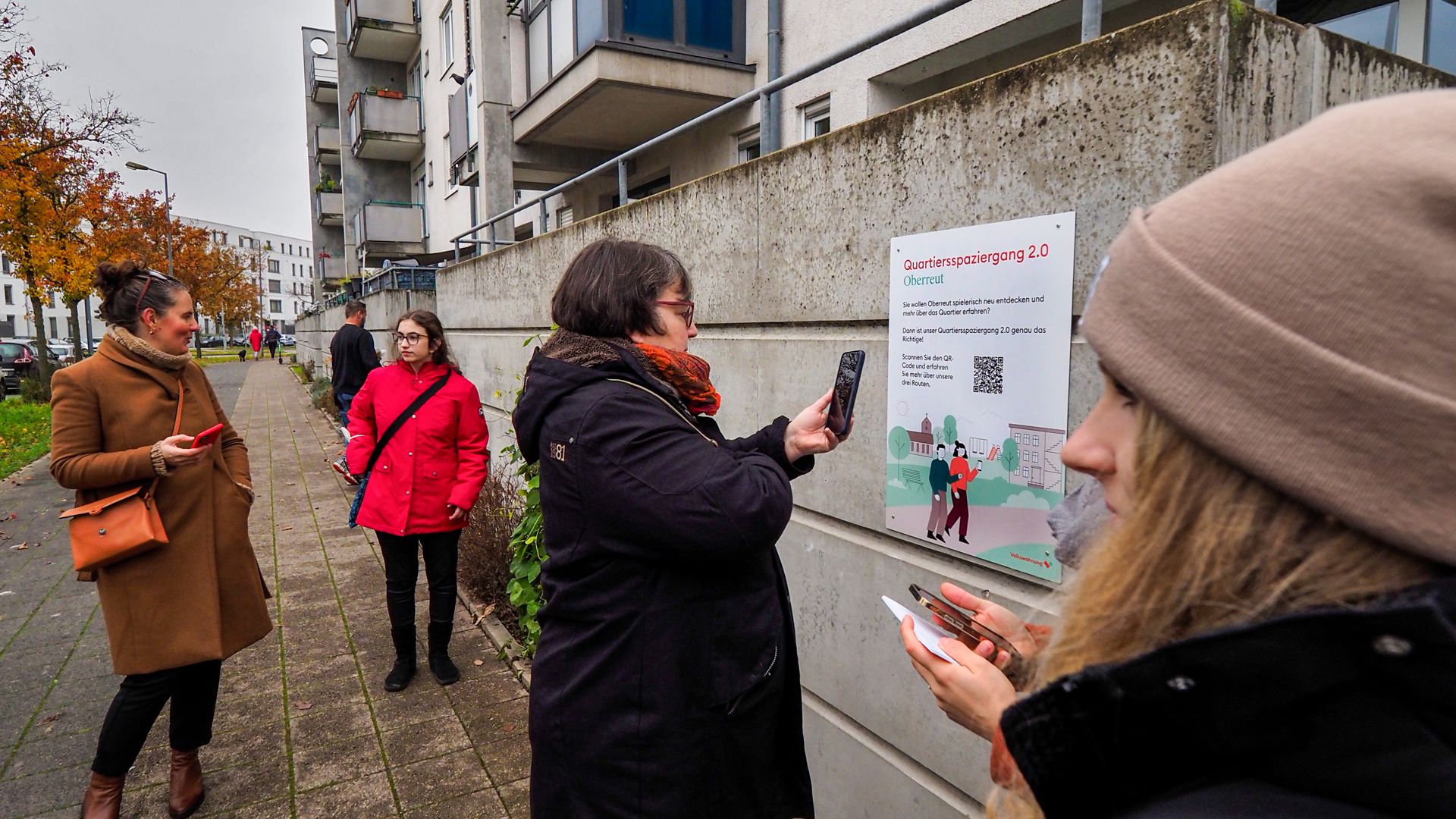 Entdeckungsreise in Oberreut: Anlässlich des 100-jährigen Bestehens der Volkswohnung wird im Quartier ein interessanter digitaler Spaziergang angeboten. 