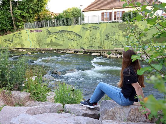 Am 2. Juni 2022 ist das umgestaltete Ufer der Pfinz in Grötzingen bei der Oberausbrücke ein Platz zum Genießen.