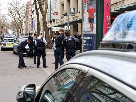 Polizeieinsatz in der Kaiserstraße.