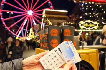 Kartenzahl-Terminal auf dem Weihnachtsmarkt