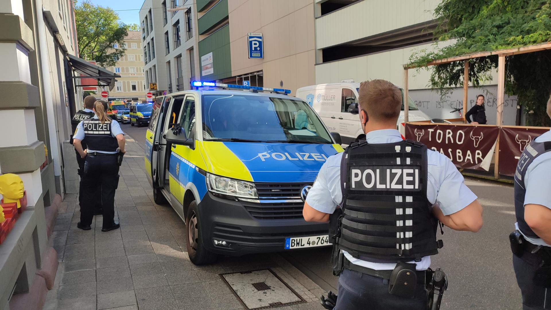Polizeieinsatz in der Akademiestraße Karlsruhe