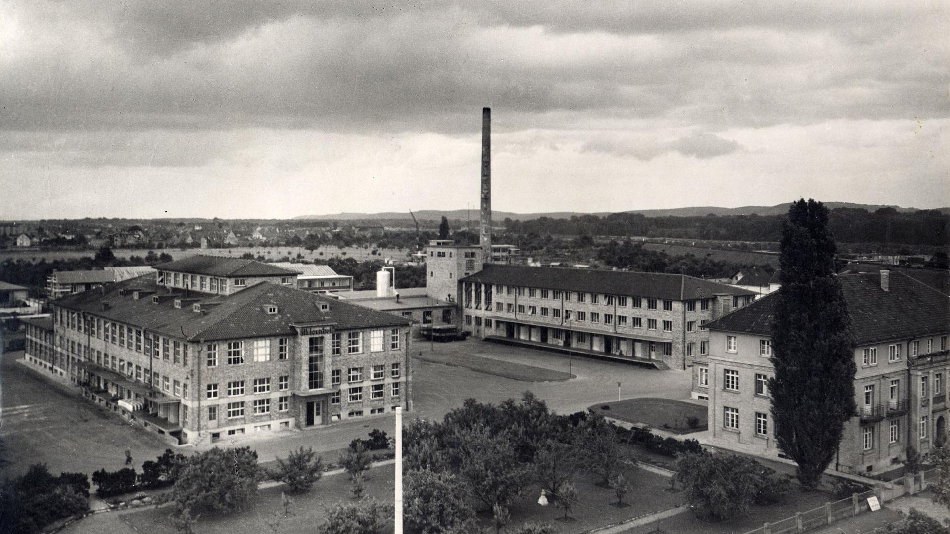 Milchzentrale an der Durlacher Allee im Jahr 1955