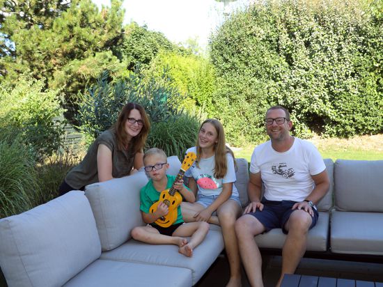 In Palmbach lebt Familie Zerbe: Mutter Susanne , Vater Clemens, Sohn Maximilian (mit Trisomie 21), Tochter Johanna. Aufnahme vom 20.08.2020
