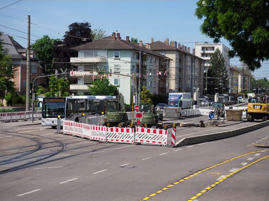 Blick auf die Gleisarbeiten in der Eberstraße