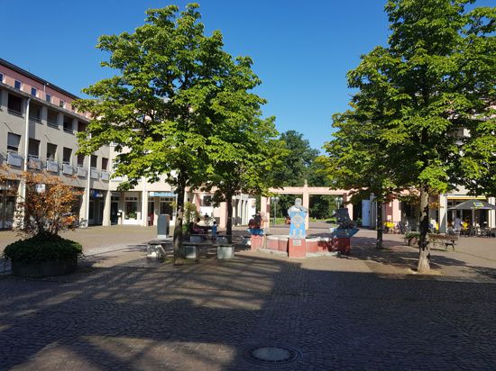 Platz in Waldstadt-Zentrum