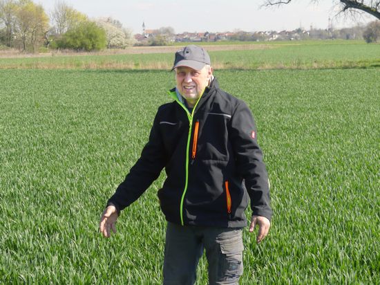 Der Eggensteiner Landwirt Frank Backenstoß will Pflanzenschutzmittel möglichst maßvoll einzusetzen. Fungizide hält er bei Getreidepilzen für unverzichtbar.