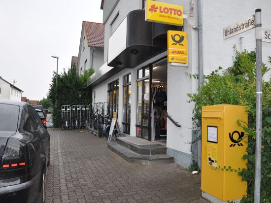 Die Außenansicht einer Postfiliale in Eggenstein-Leopoldshafen.
