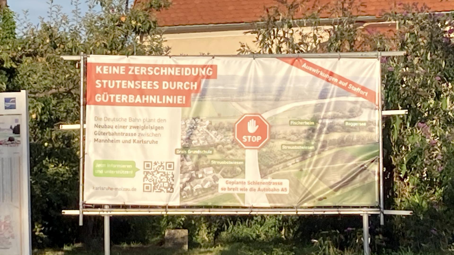 Die Bürgerinitiative Karlsruhe-Molzau wehrt sich gegen das Zerschneiden von Ortschaften durch das Bahnprojekt Mannheim-Karlsruhe.