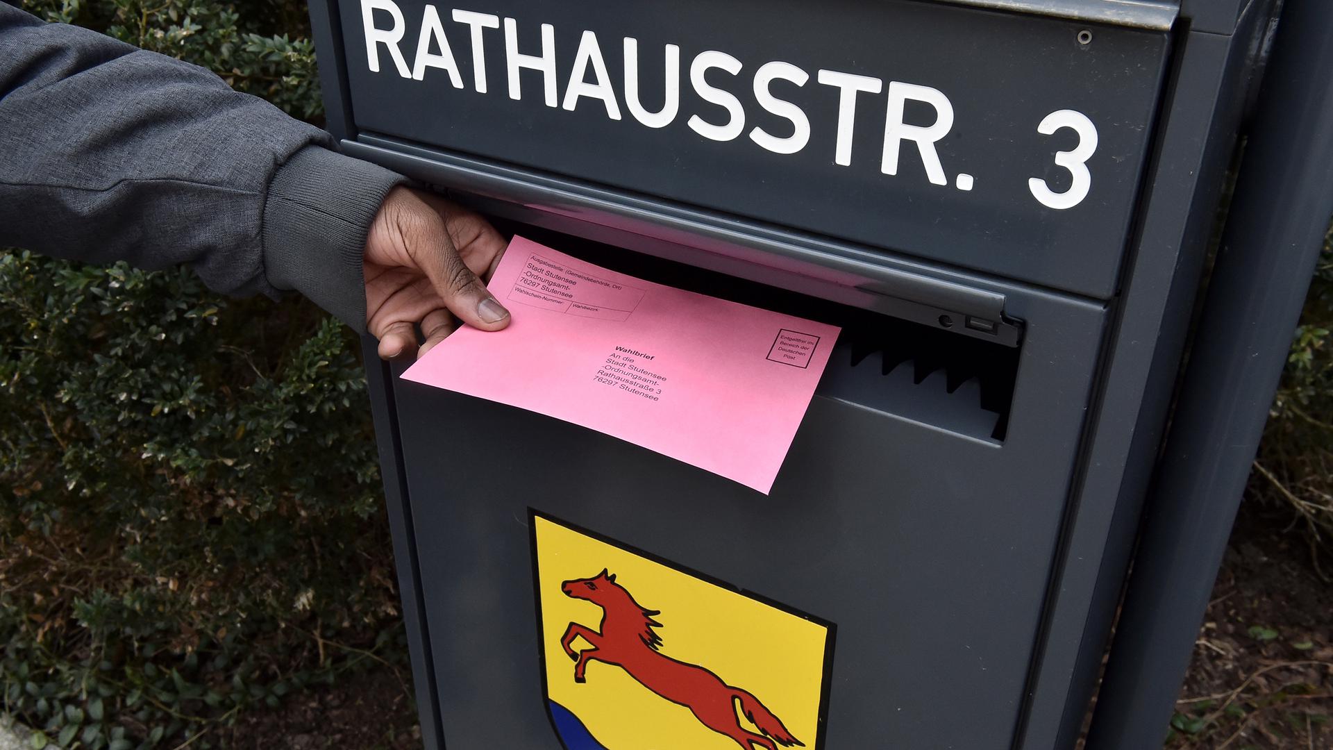  Und die Stimme ist im Briefkasten: In den Gemeinden der Region rechnet man mit einer erhöhten Anzahl von Briefwahlstimmen und hat deshalb schon Vorkehrungen getroffen. 