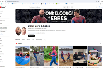 Onkel Corci und Ebbes sind zwei junge Männer aus Stutensee-Blankenloch. Ihr Markenzeichen: Auftritte in Spiderman-Kostümen.