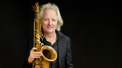 Peter Lehel ist Saxophonist, Komponist, Arrangeur und Dozent. Der international erfolgreiche gebürtige Karlsruher lebt in Elchesheim-Illingen. 
