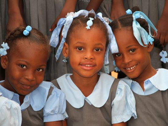 Um den Ausbau der St. André-Schule in Fond-des-Blancs im Süden Haitis zu bewerkstelligen und damit den Kindern eine ordentliche Schulbildung zu ermöglichen, initiiert die nph Kinderhilfe eine Charity-Auktion.