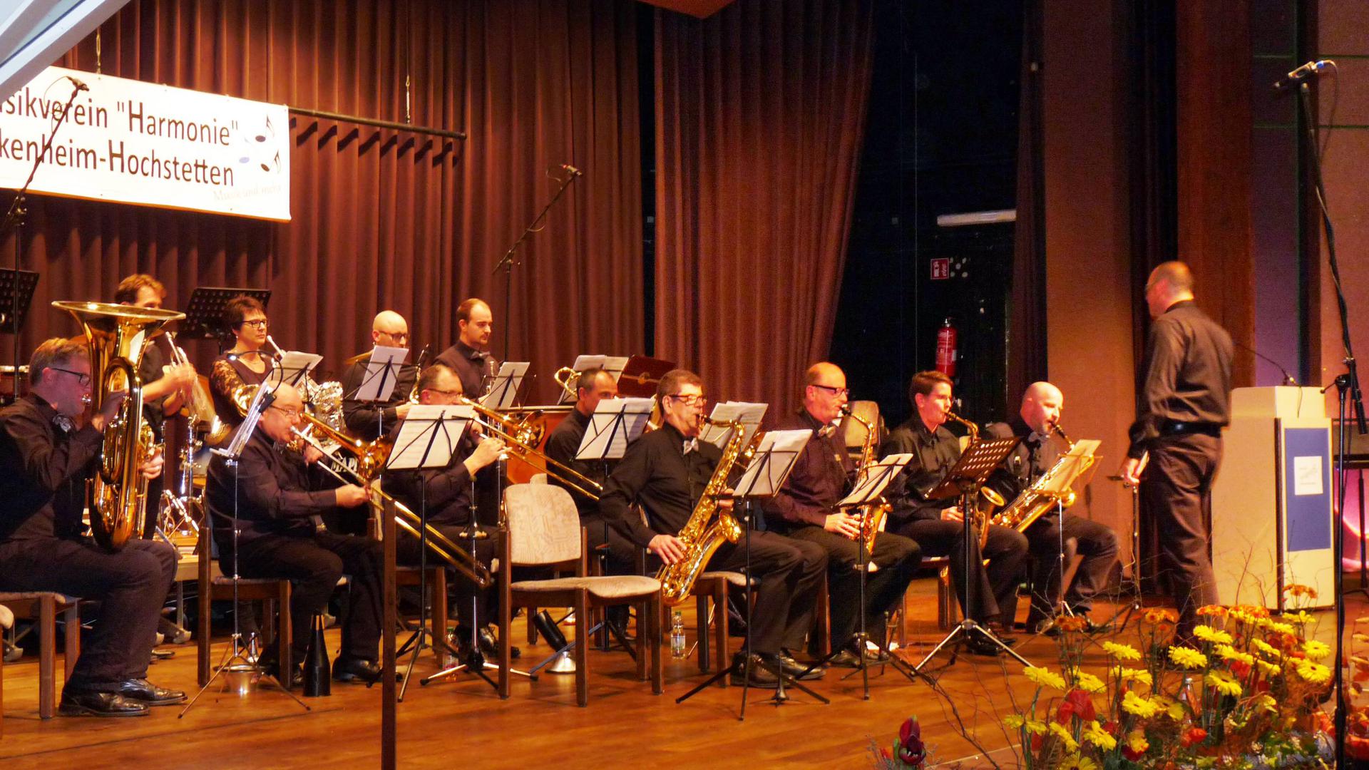 Ihre Premiere feierte die „Big Band“ beim großen Herbstkonzert des Musikvereins „Harmonie“ Linkenheim-Hochstetten. Die Band war eigens für den Event begründet worden.