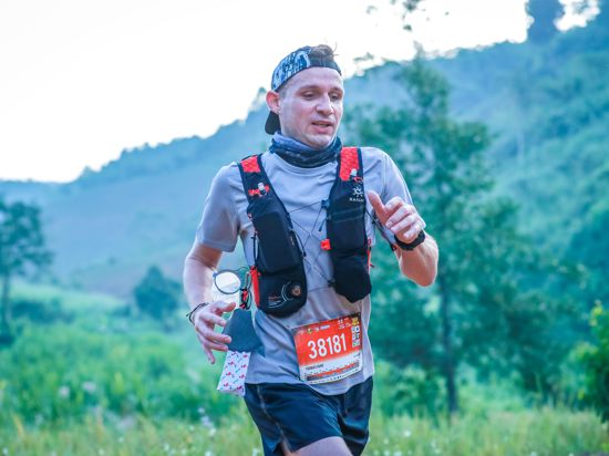 Bild von einem 38 Km Trail Run mit 1.200 Höhenmeter in Chiang Rai, Thailand. Das war im Oktober 2020. Platzierung 1. Platz Overall aller Altersklassen.