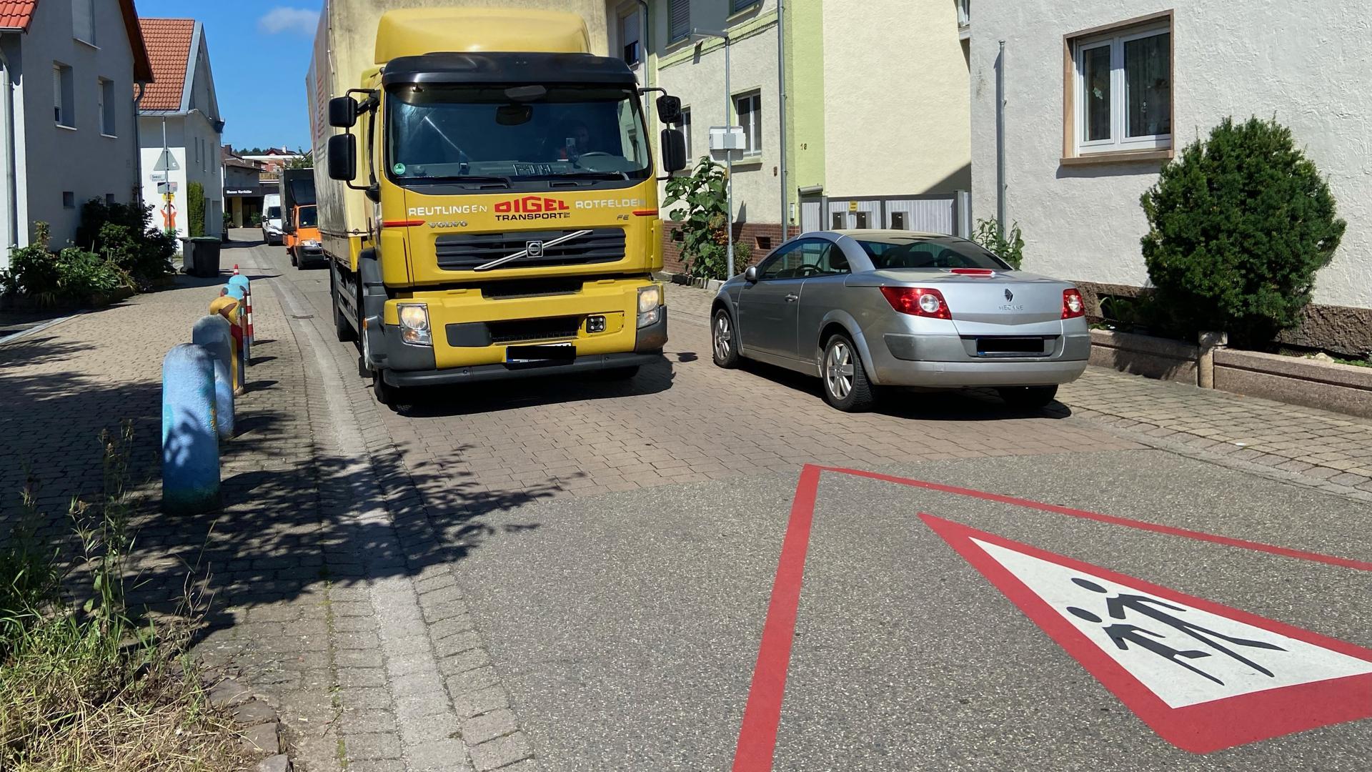Lkw-Verkehr in Wössingen