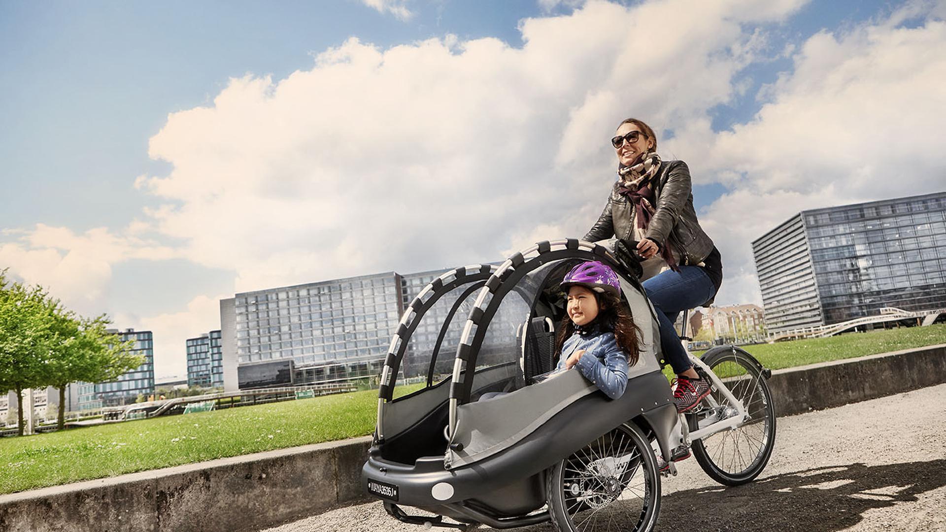 Dank der Förderung durch die Stadt Karlsruhe lassen sich künftig auch E-Lastenräder für Familien leichter nutzen.