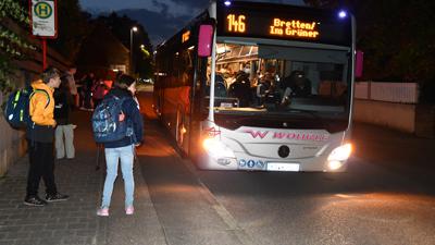 In der Regel fahren die Grundschüler von Dürrenbüchig mit dem Bus nach Diedelsheim. Wegen der Baustelle sollen sie nun auf die Kombination erst Bahn, dann Bus ausweichen.