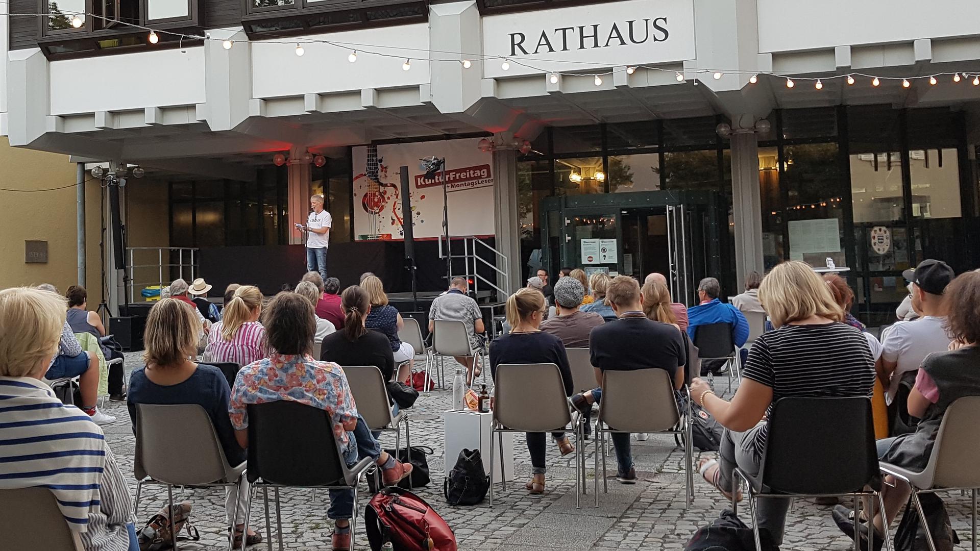 Die Events der Reihe KulturFreitag auf dem Brettener Rathausplatz waren stets gut besucht.