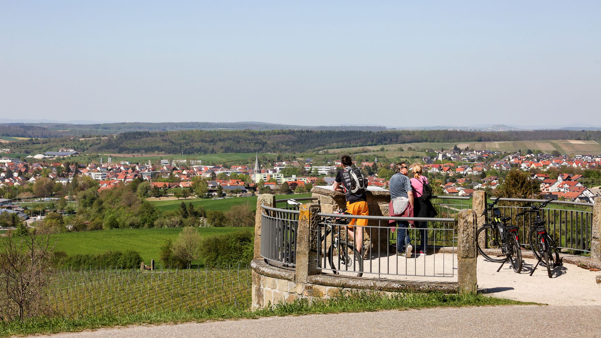 Ein begehrtes Ziel für Wanderer und Fahrradfahrer in und um Bretten ist das Derdinger Horn bei Oberderdingen. 