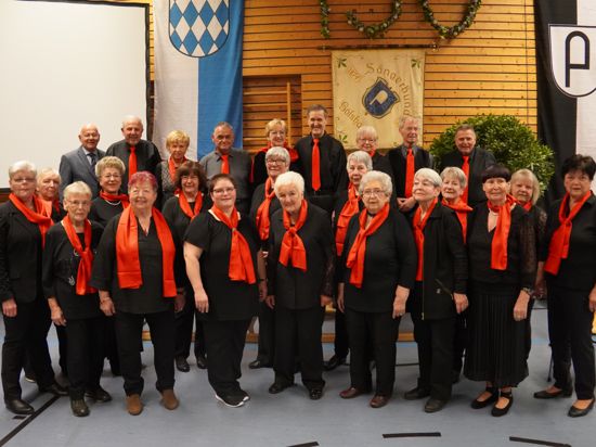 Der Sängerbund Gölshausen feiert sein 150-jähriges Jubiläum. Seit 34 Jahren besteht der Chor nicht mehr ausschließlich aus Männern, sondern auch aus Frauen. 