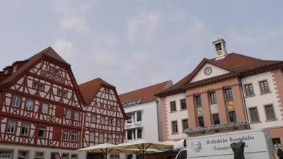 Rathausplatz in Eppingen.