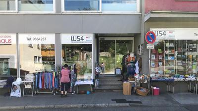 Das Secondhand-Kaufhaus W54 in Bretten kam mit Kurzarbeit und treuen Kunden bislang gut durch die Krise.  