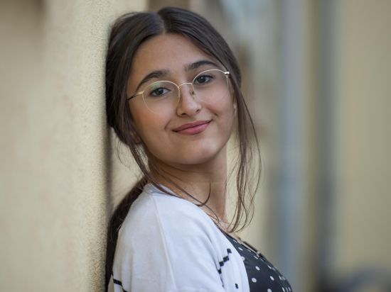 Hoch begabt: Die 15-jährige Heba Allah Aljokhadar aus Sulzfeld erhält ein Stipendium vom Programm „Talent im Land“.