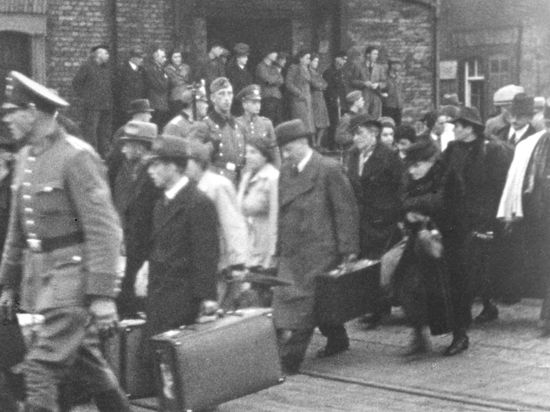 Filmausschnitt: Deportation der Bruchsaler Juden nach Gurs